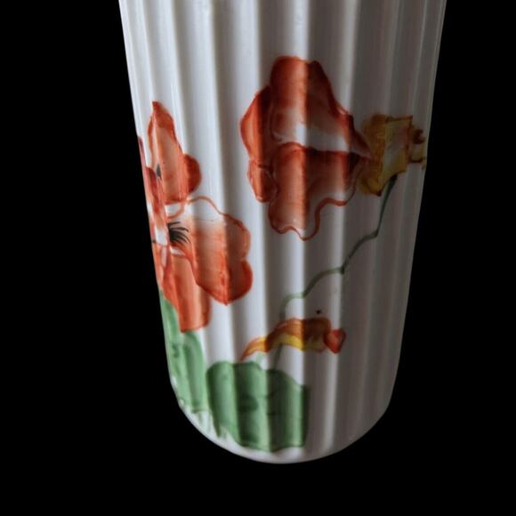 LYNGBY PORCELAIN HAND PAINTED FLORAL RIBBED VASE Signed‎ Yolo - Picture 2 of 4